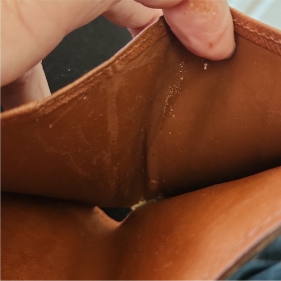 AUTHENTIC Louis Vuitton Monogram Bifold Zippy Wallet - Picture 16 of 16